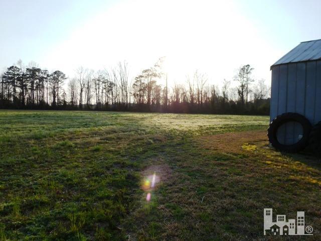 7 Patterson Road Kinston, NC 28504 - Photo 1 of 6 Primary Photo