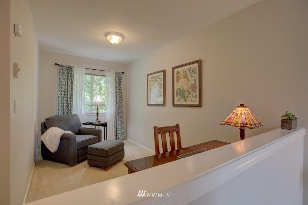 102 South 49th Street, Unit B Renton, WA 98055 - Photo 9 of 20