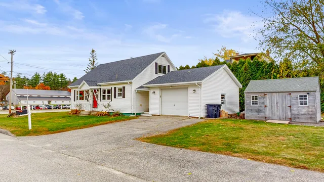 $340,000 | 4 Arbania Street, Auburn, ME 04210