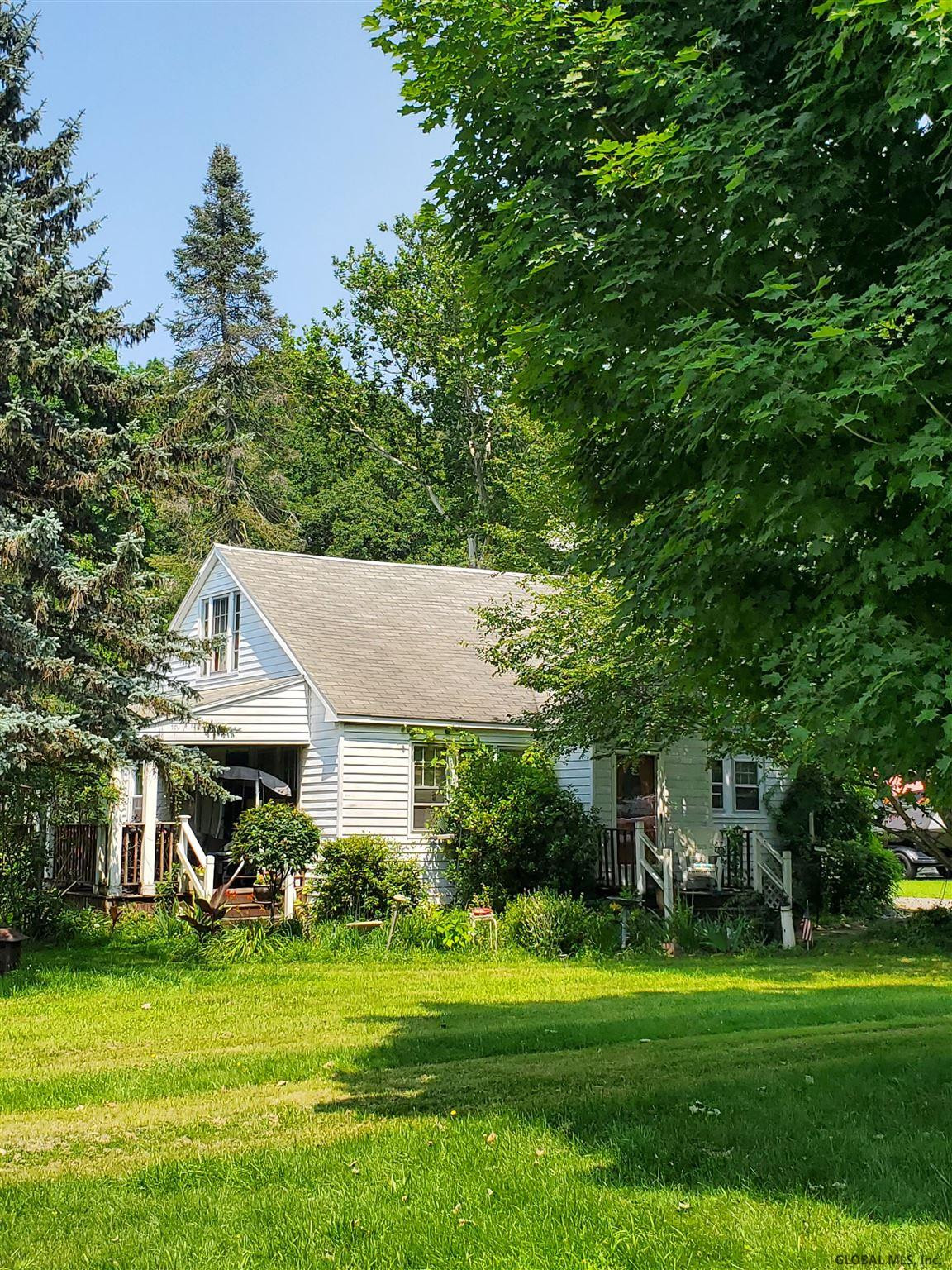 69 Plank Road Poestenkill, NY 12140 - Photo 12 of 32 Photo 12