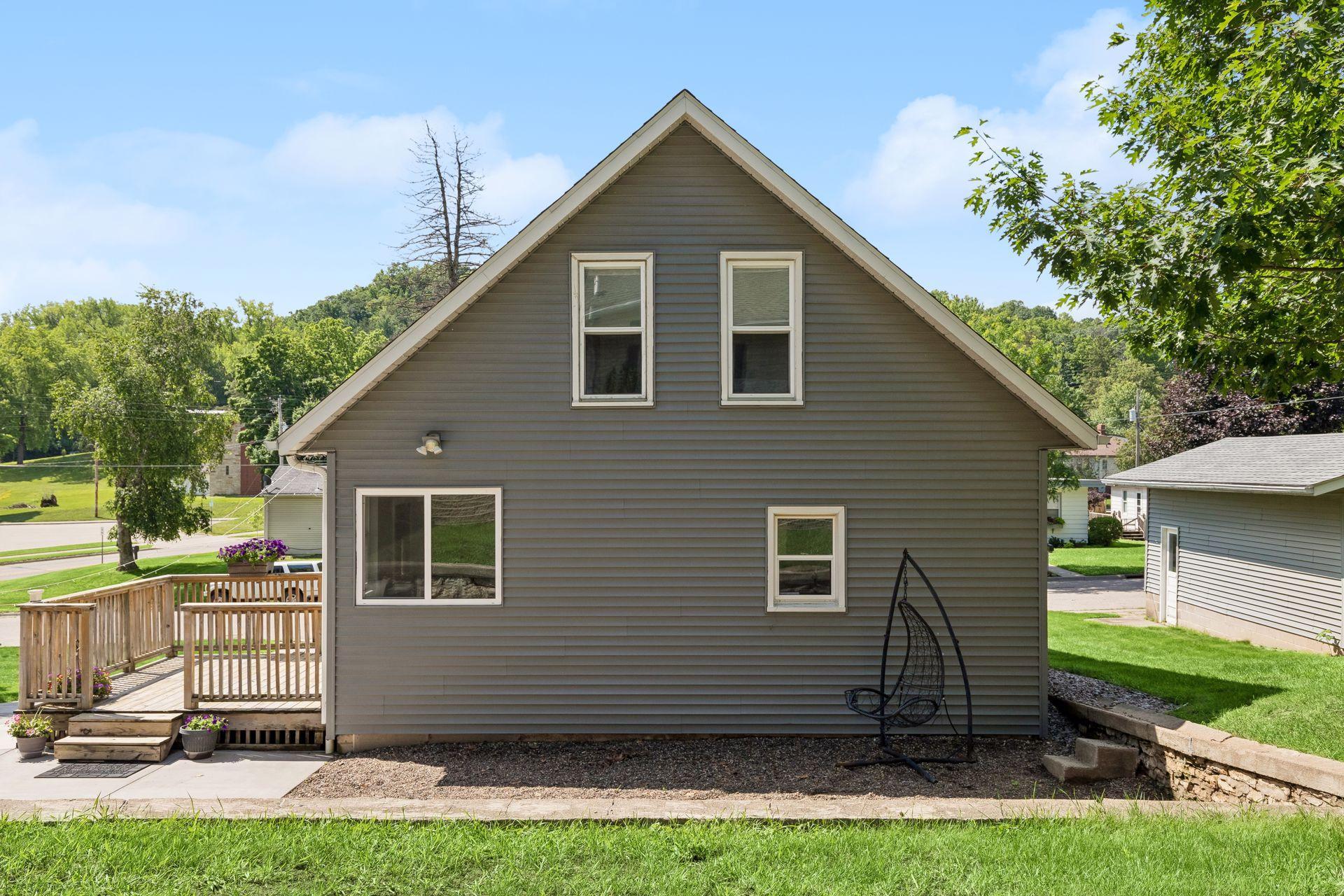520 Hawthorn Street Red Wing, MN 55066 - Photo 33 of 35