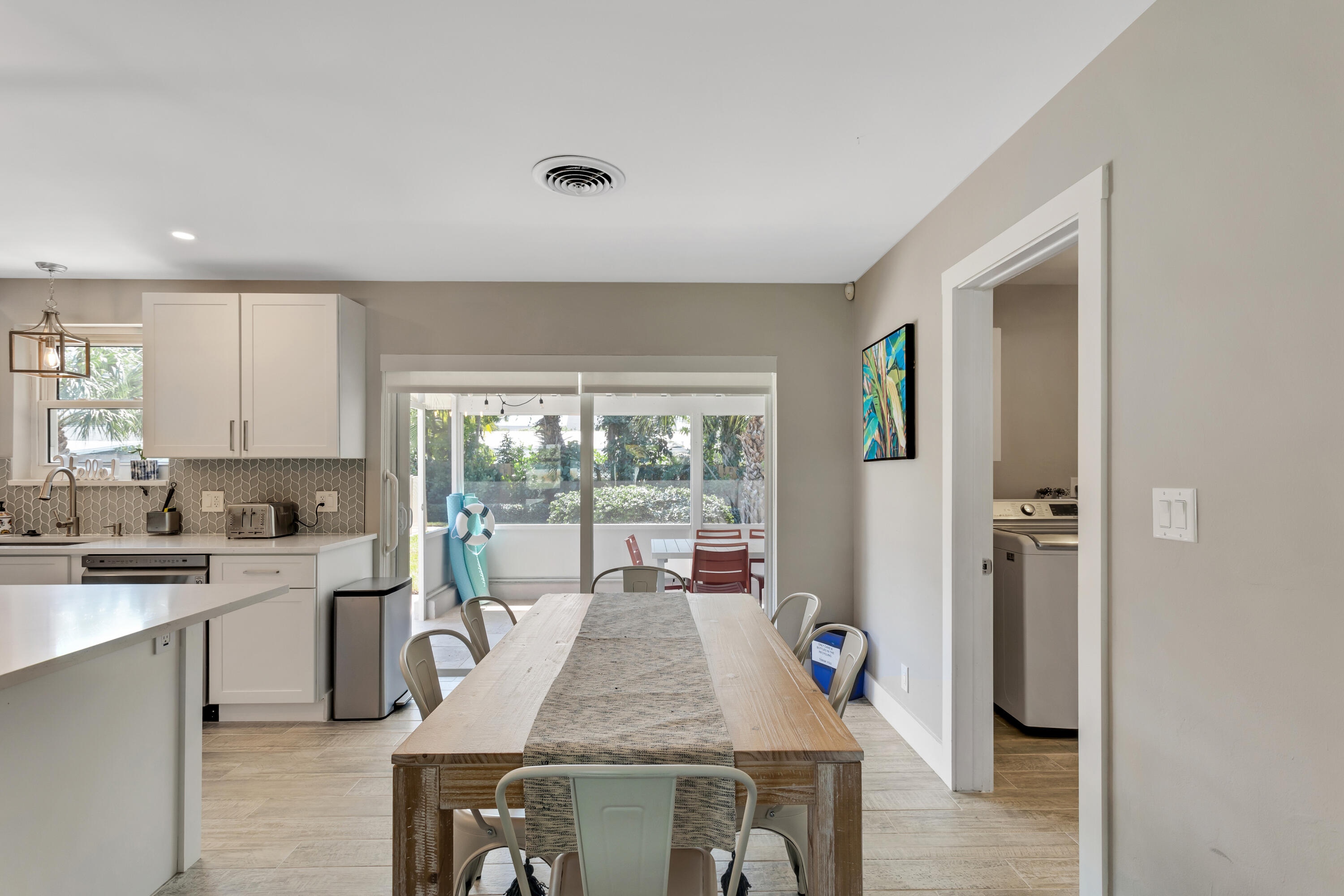 47 Ridgewood Circle Tequesta, FL 33469 - Photo 11 of 29 r93MIxov08-8U5A7537