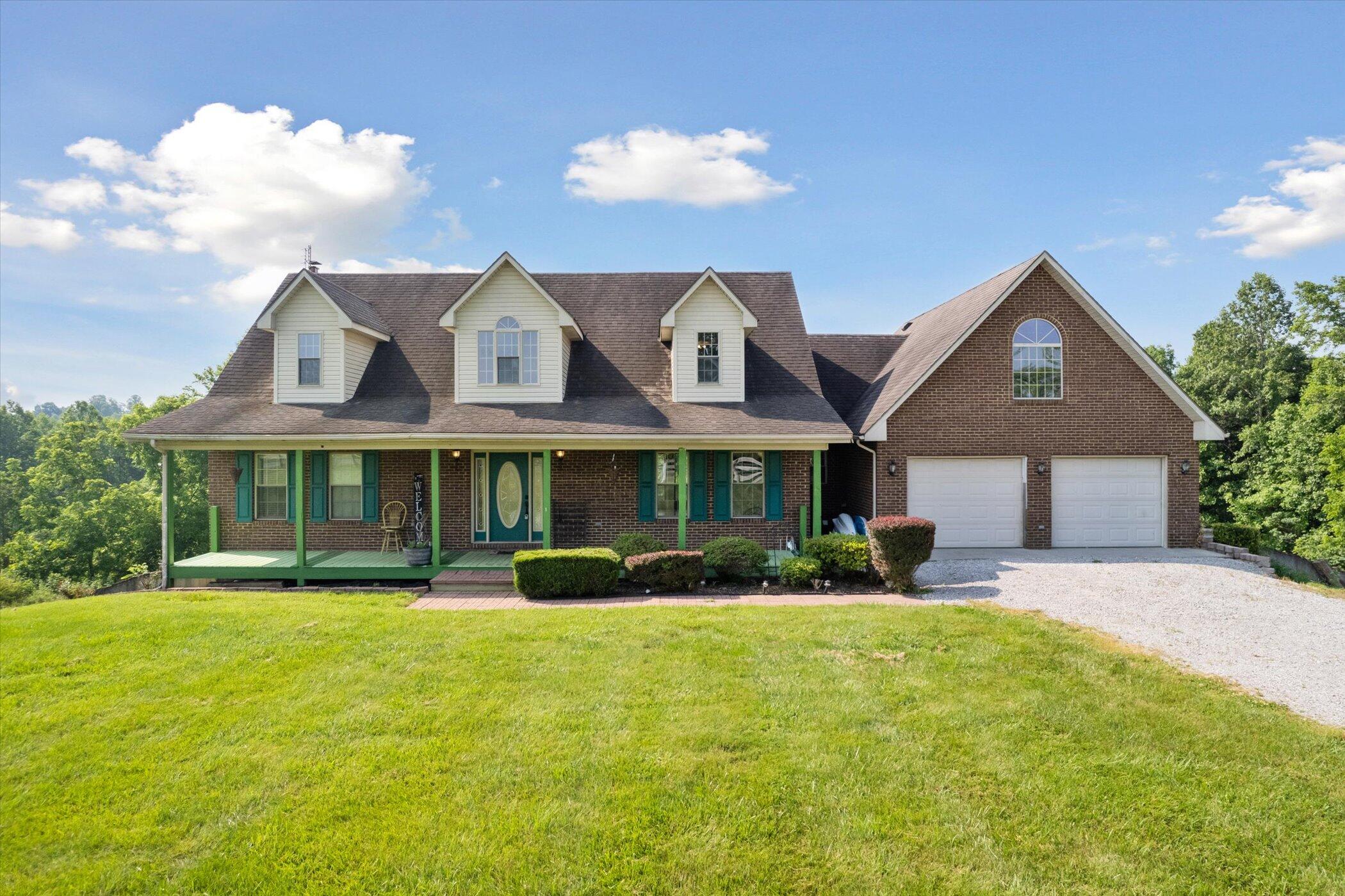 192 Raney Road Yosemite, KY 42566 - Photo 11 of 53 03-192-Raney-Rd-Yosemite-KY-42566-Window