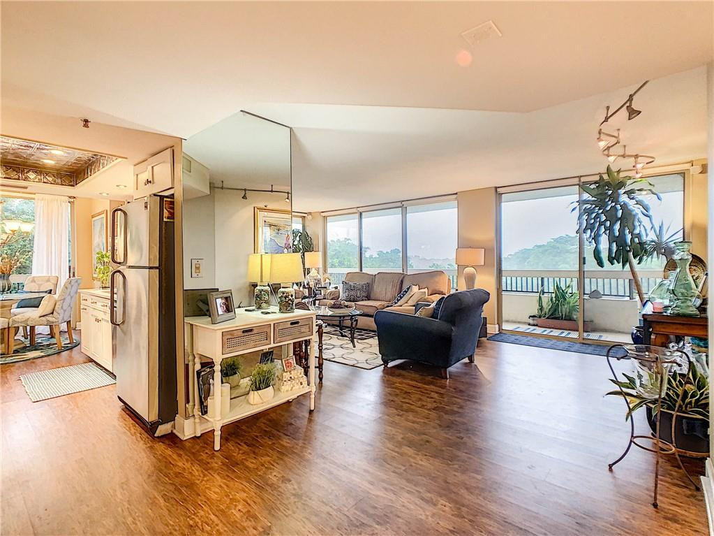 23200 Camino Del Mar, Unit 608 Boca Raton, FL 33433 - Photo 2 of 54 Foyer