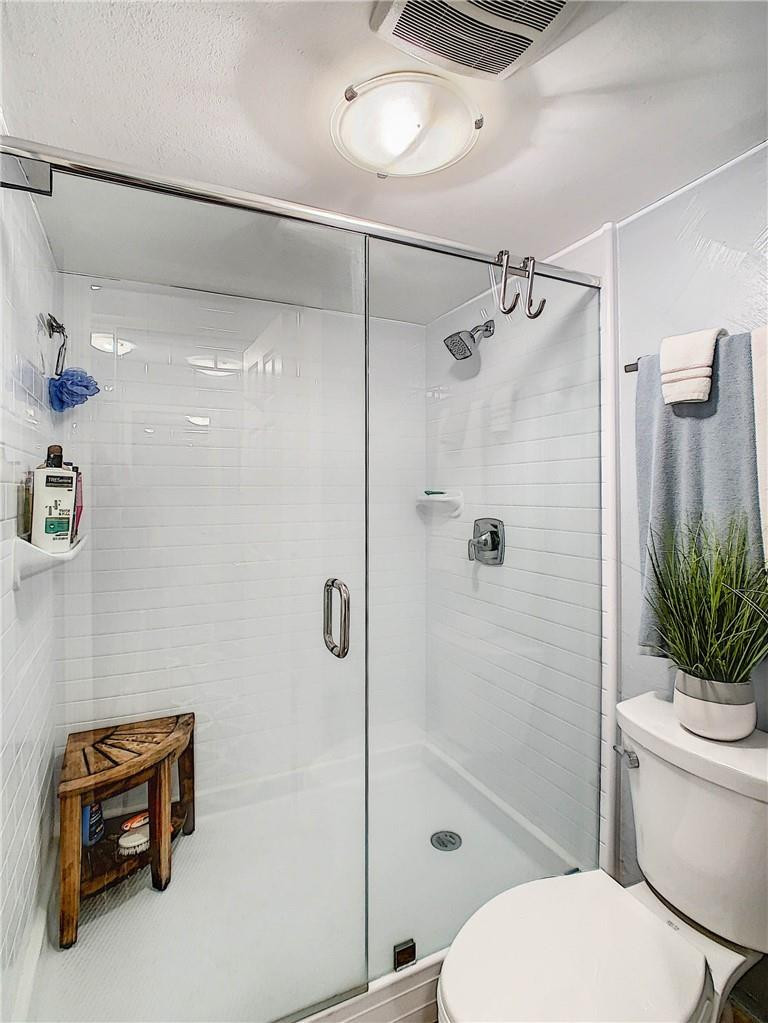 23200 Camino Del Mar, Unit 608 Boca Raton, FL 33433 - Photo 31 of 54 Master Bath