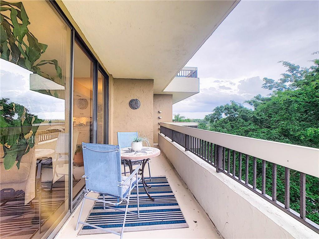 23200 Camino Del Mar, Unit 608 Boca Raton, FL 33433 - Photo 42 of 54 Balcony