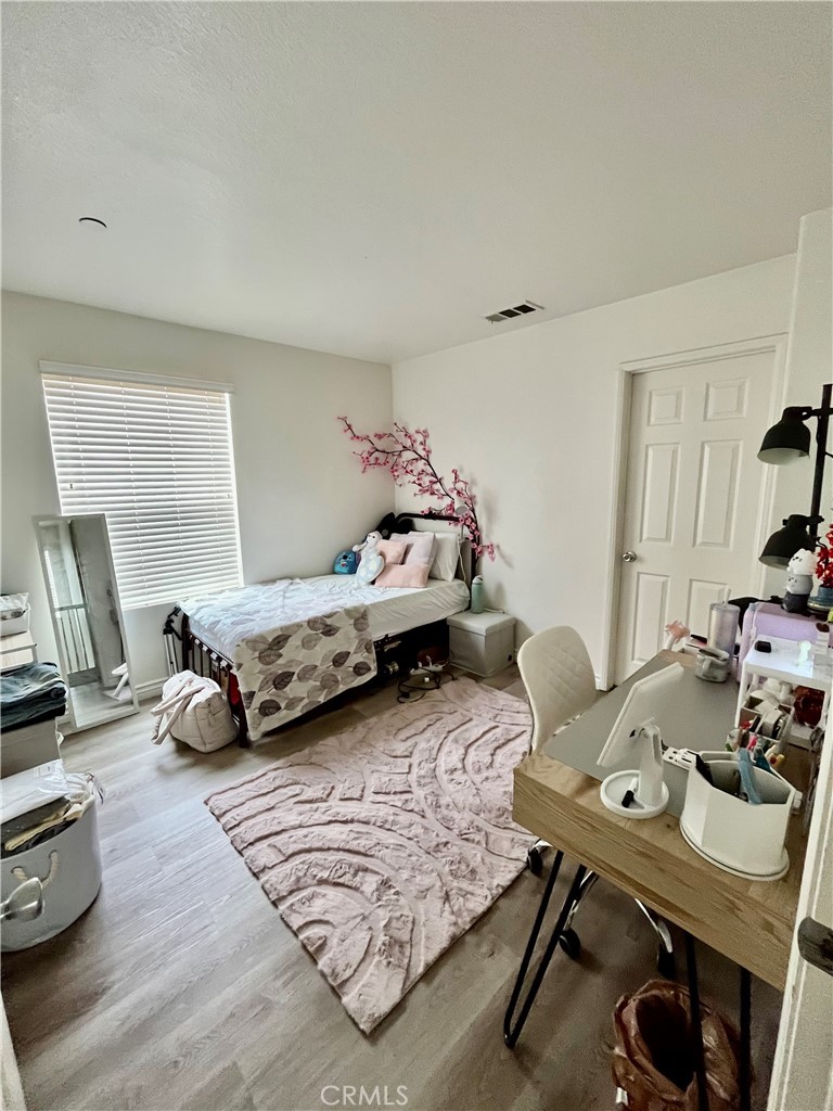 1757 Steinman Street Riverside, CA 92507 - Photo 10 of 29