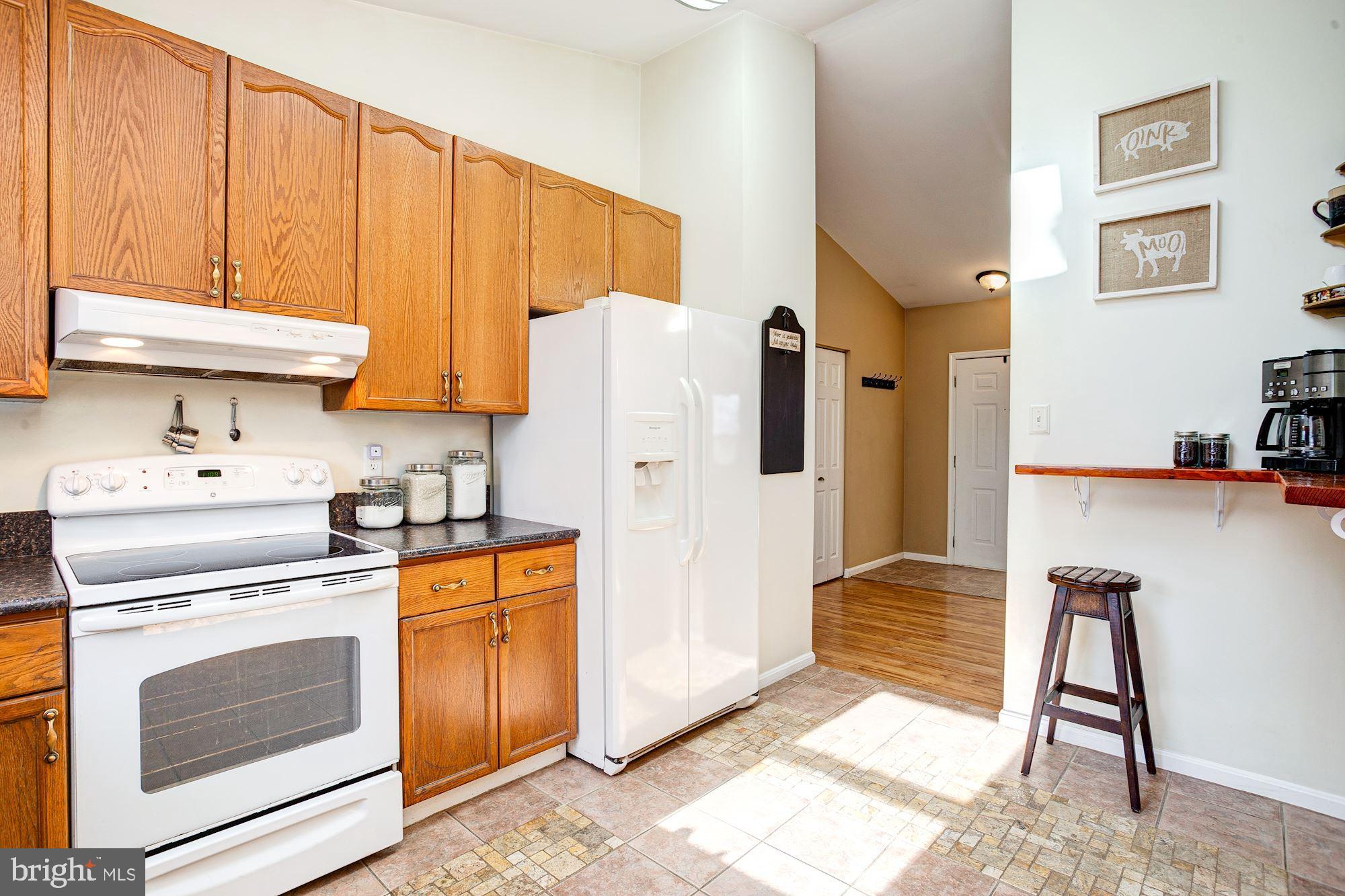 6527 Rimrock Road New Market, MD 21774 - Photo 7 of 32 Kitchen