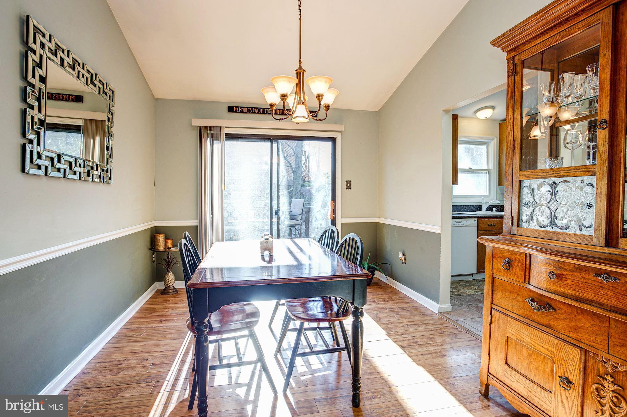6527 Rimrock Road New Market, MD 21774 - Photo 9 of 32 Dining Room