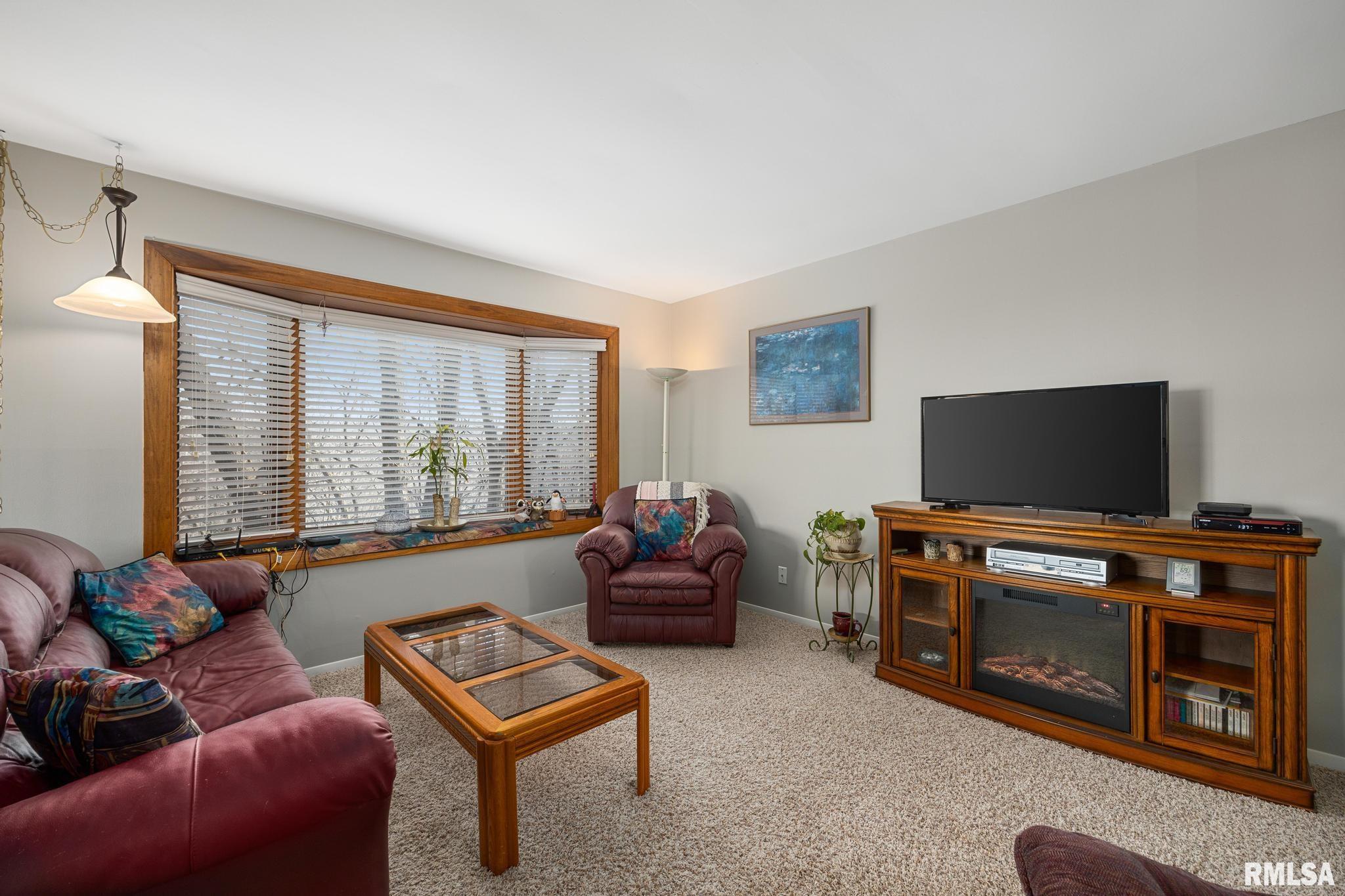 6342 North Allen Road, Unit 30 Peoria, IL 61614 - Photo 4 of 18 Gallery Image 4