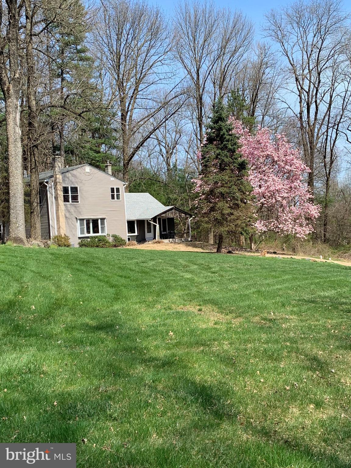 351 Rock Run Road Pottstown, PA 19465 - Photo 2 of 34
