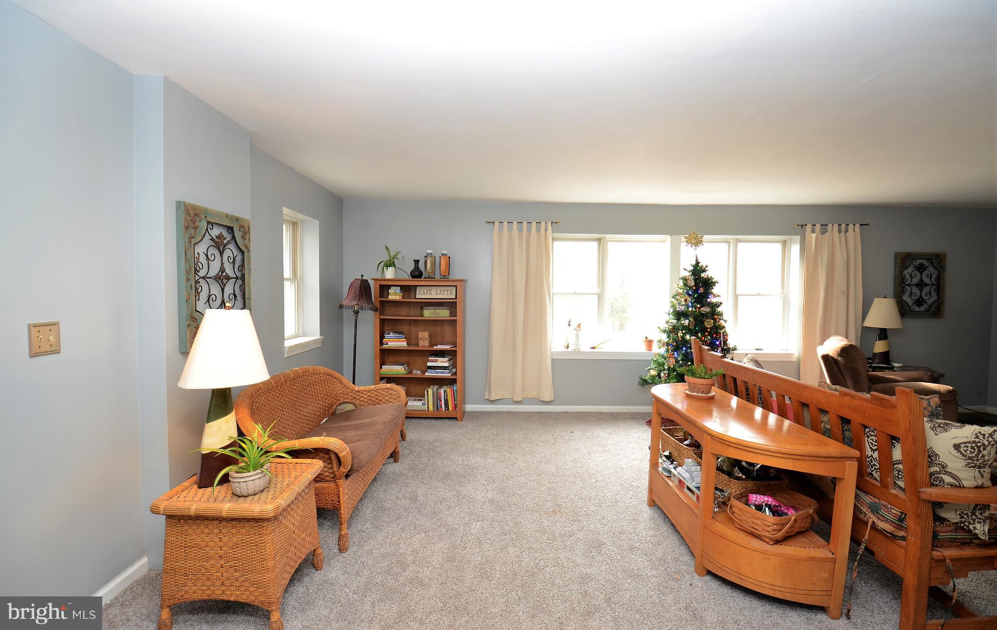 351 Rock Run Road Pottstown, PA 19465 - Photo 6 of 34