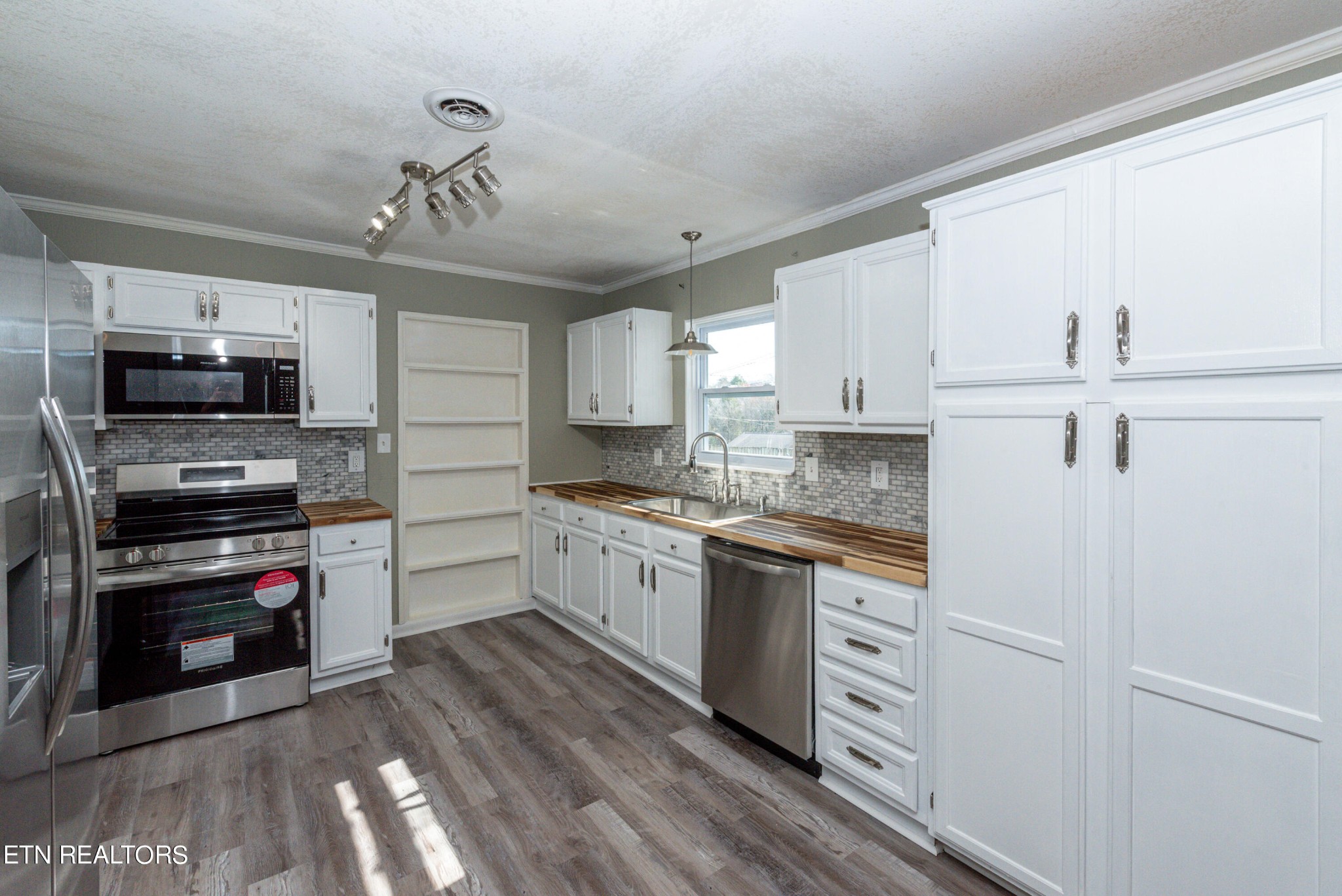 237 Old Suddath Road Harriman, TN 37748 - Photo 11 of 51 Gallery Image 11