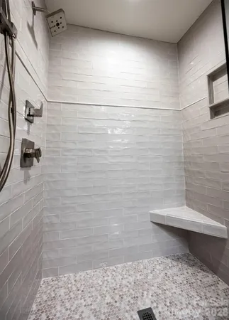 $859,000 | 17925 Kings Point Drive, Unit B, Cornelius, NC 28031