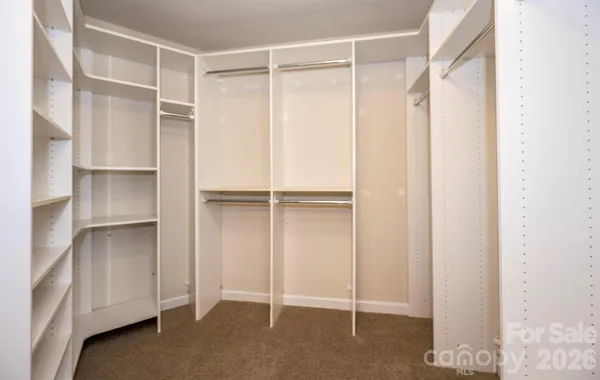$859,000 | 17925 Kings Point Drive, Unit B, Cornelius, NC 28031