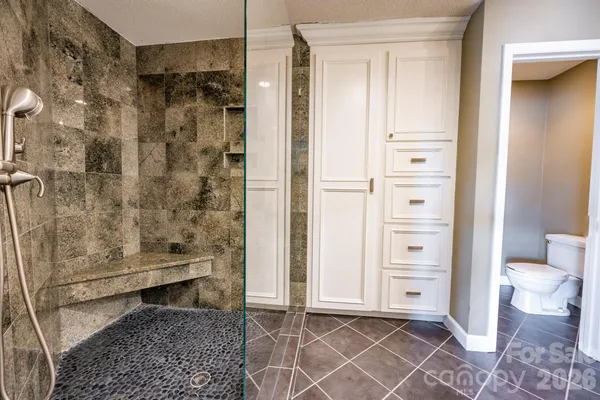 $859,000 | 17925 Kings Point Drive, Unit B, Cornelius, NC 28031