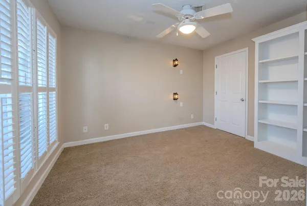 $859,000 | 17925 Kings Point Drive, Unit B, Cornelius, NC 28031