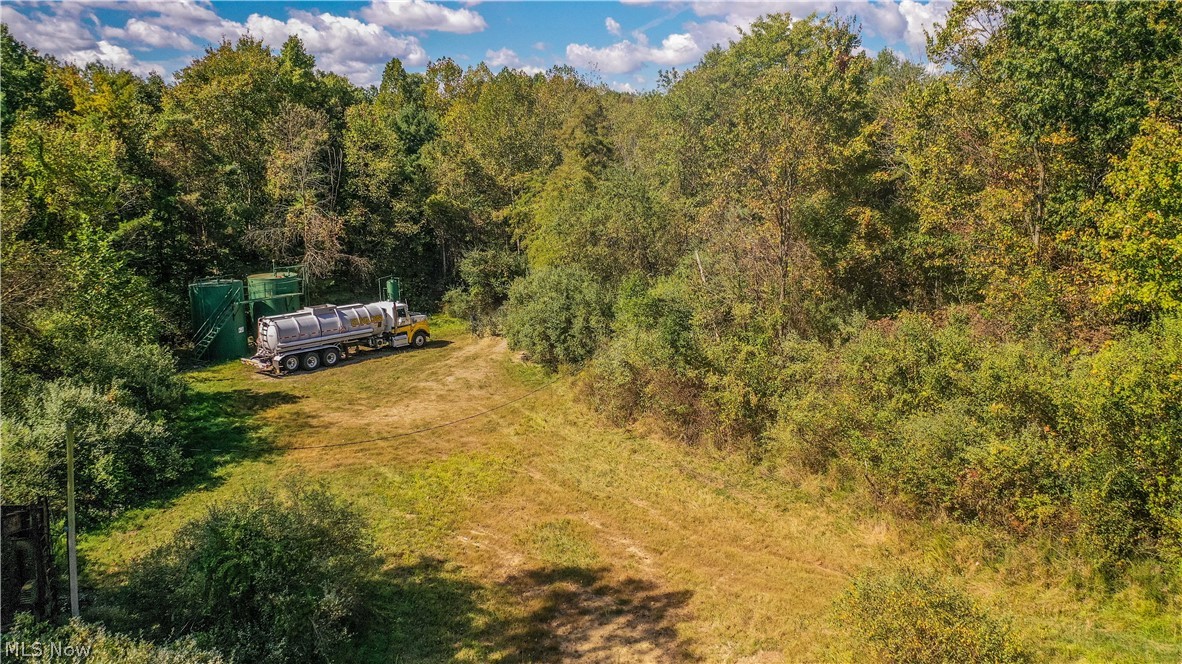 Fable Road Sherrodsville, OH 44675 - Photo 2 of 22