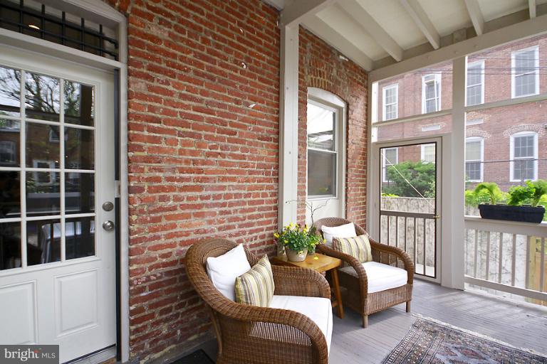 1736 R Street Northwest Washington, DC 20009 - Photo 24 of 30 Exterior (Rear)