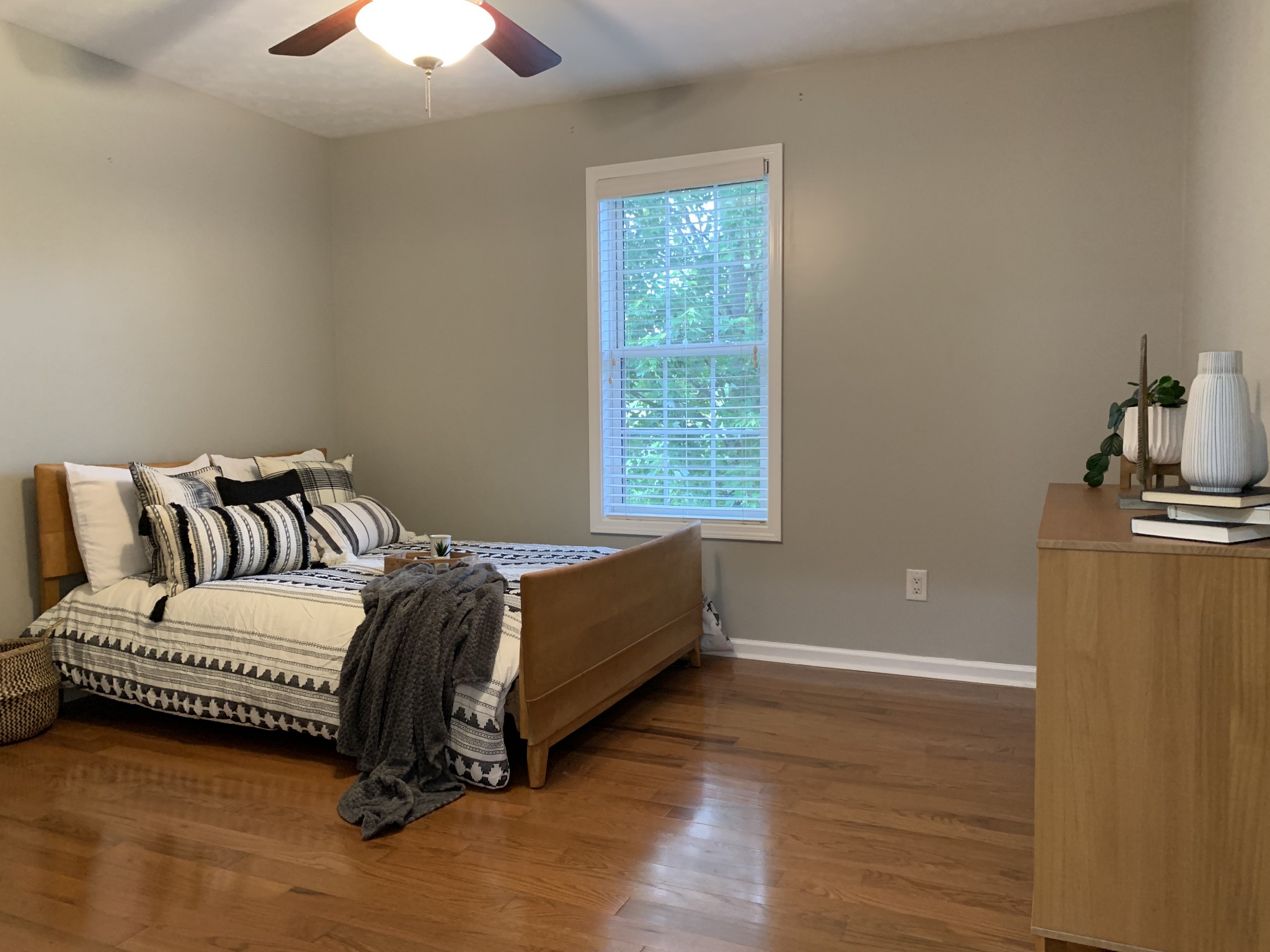 1960 Riverbend Road Hopkinsville, KY 42240 - Photo 21 of 46 Gallery Image 21