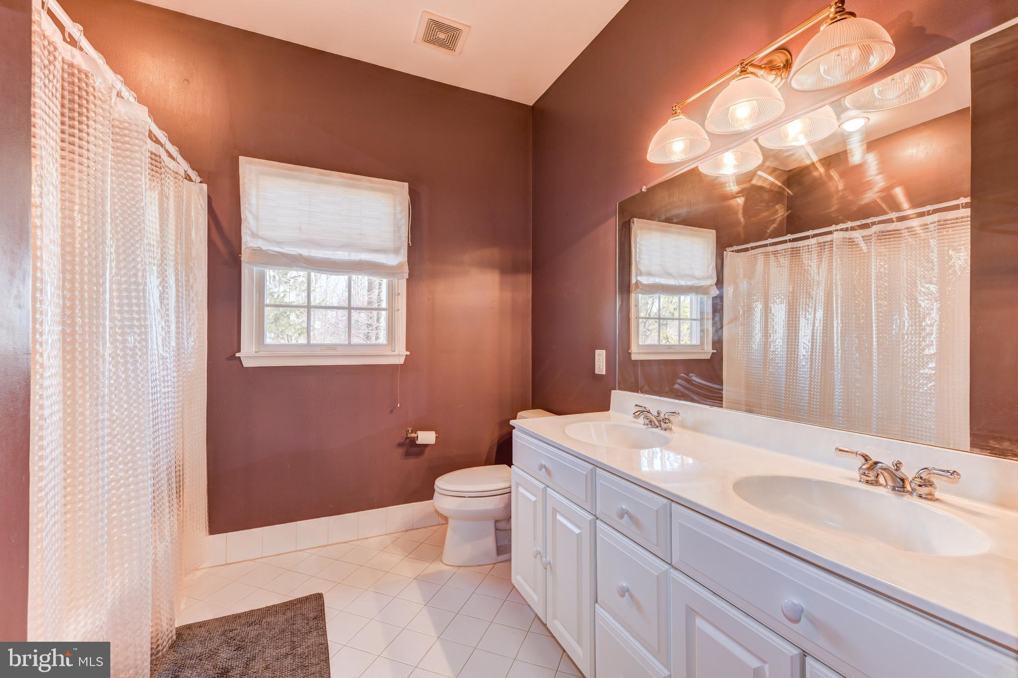 7 Pickering Drive Newtown, PA 18940 - Photo 36 of 49