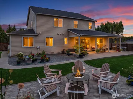 $1,250,000 | 10116 135th Avenue Northeast, Lake Stevens, WA 98258