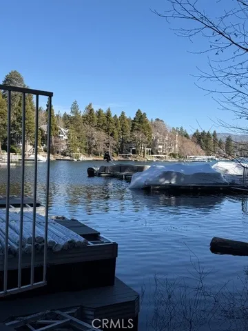 a view of roof with sitting area