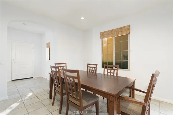 $4,050 | 8 Iceberg Rose, Irvine, CA 92620