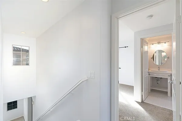 $4,050 | 8 Iceberg Rose, Irvine, CA 92620