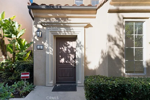 $4,050 | 8 Iceberg Rose, Irvine, CA 92620