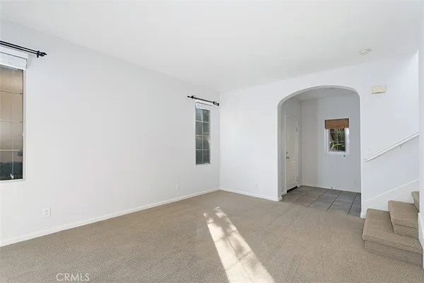 $4,050 | 8 Iceberg Rose, Irvine, CA 92620