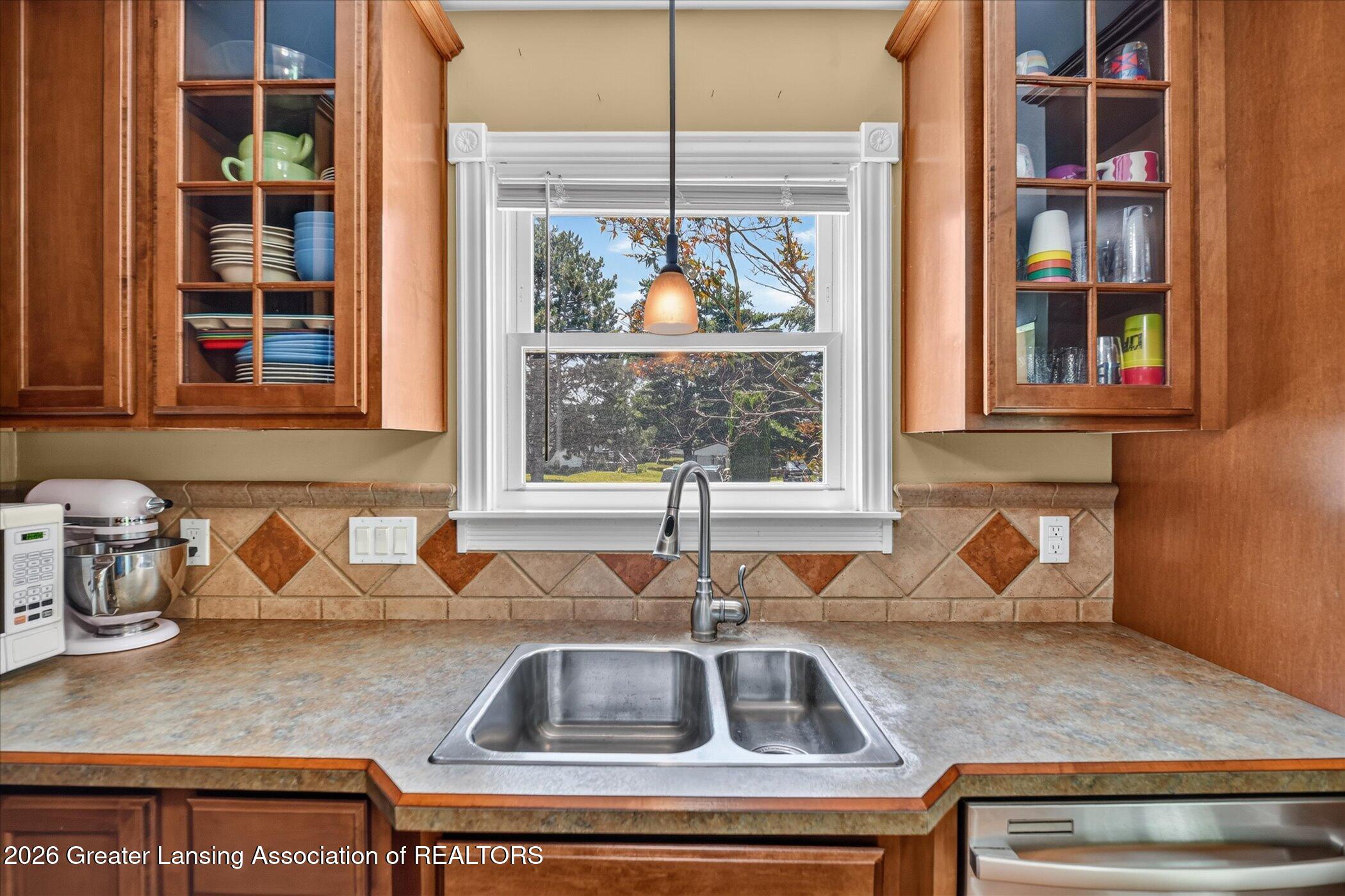 876 Riverside Drive Portland, MI 48875 - Photo 10 of 60 19-876-Riverside-Dr-WindowStill