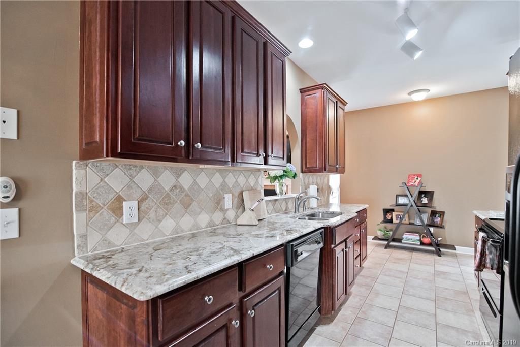 13120 Meadowmere Road Huntersville, NC 28078 - Photo 9 of 28 Gallery Image 9