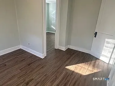 $2,200 | 30 Warren Lane, Windsor, CT 06095