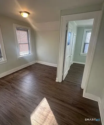 $2,200 | 30 Warren Lane, Windsor, CT 06095