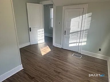 30 Warren Lane Windsor, CT 06095 - Photo 9 of 13