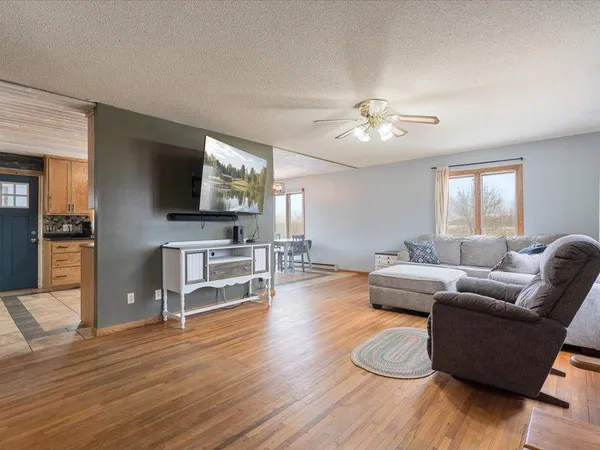 $299,000 | 12191 Oakridge Road, Brainerd, MN 56401