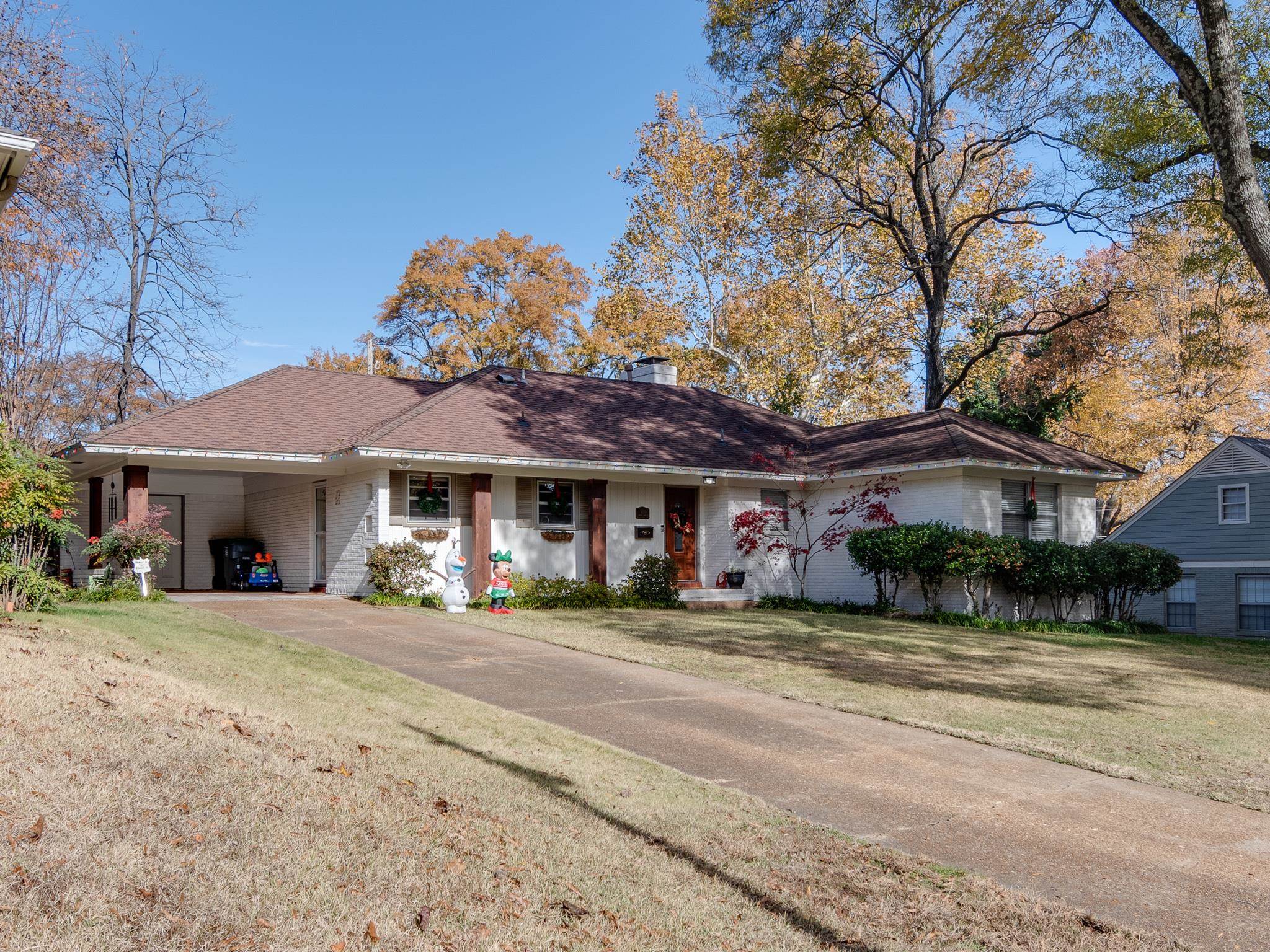4200 Chickasaw Road Memphis, TN 38117 - Photo 2 of 22 Gallery Image 2