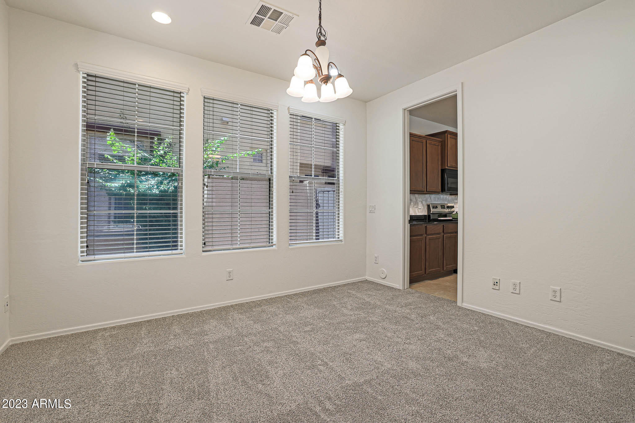 4085 North Point Ridge Road Buckeye, AZ 85396 - Photo 5 of 43 B (1)
