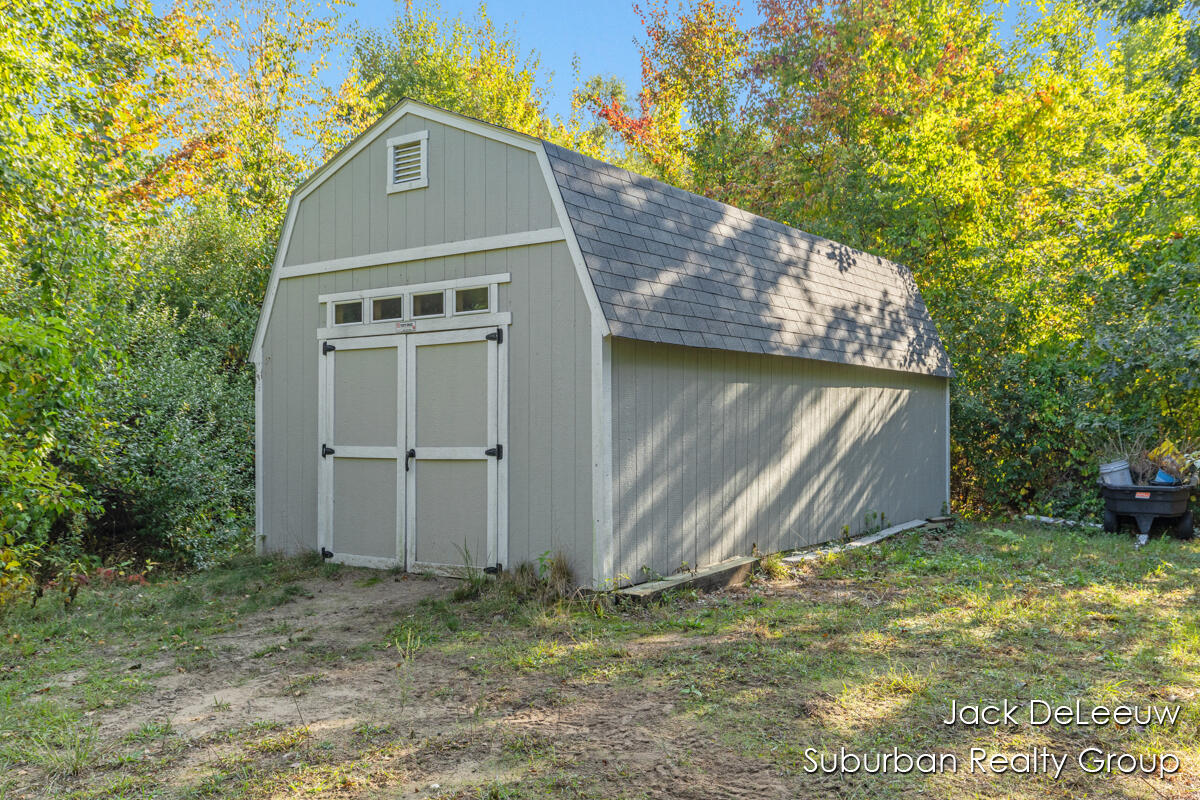 4875 East Pontaluna Road Fruitport, MI 49415 - Photo 39 of 44 IMG_1038
