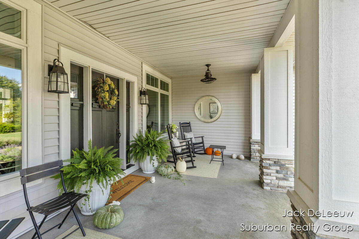 4875 East Pontaluna Road Fruitport, MI 49415 - Photo 5 of 44 IMG_1004