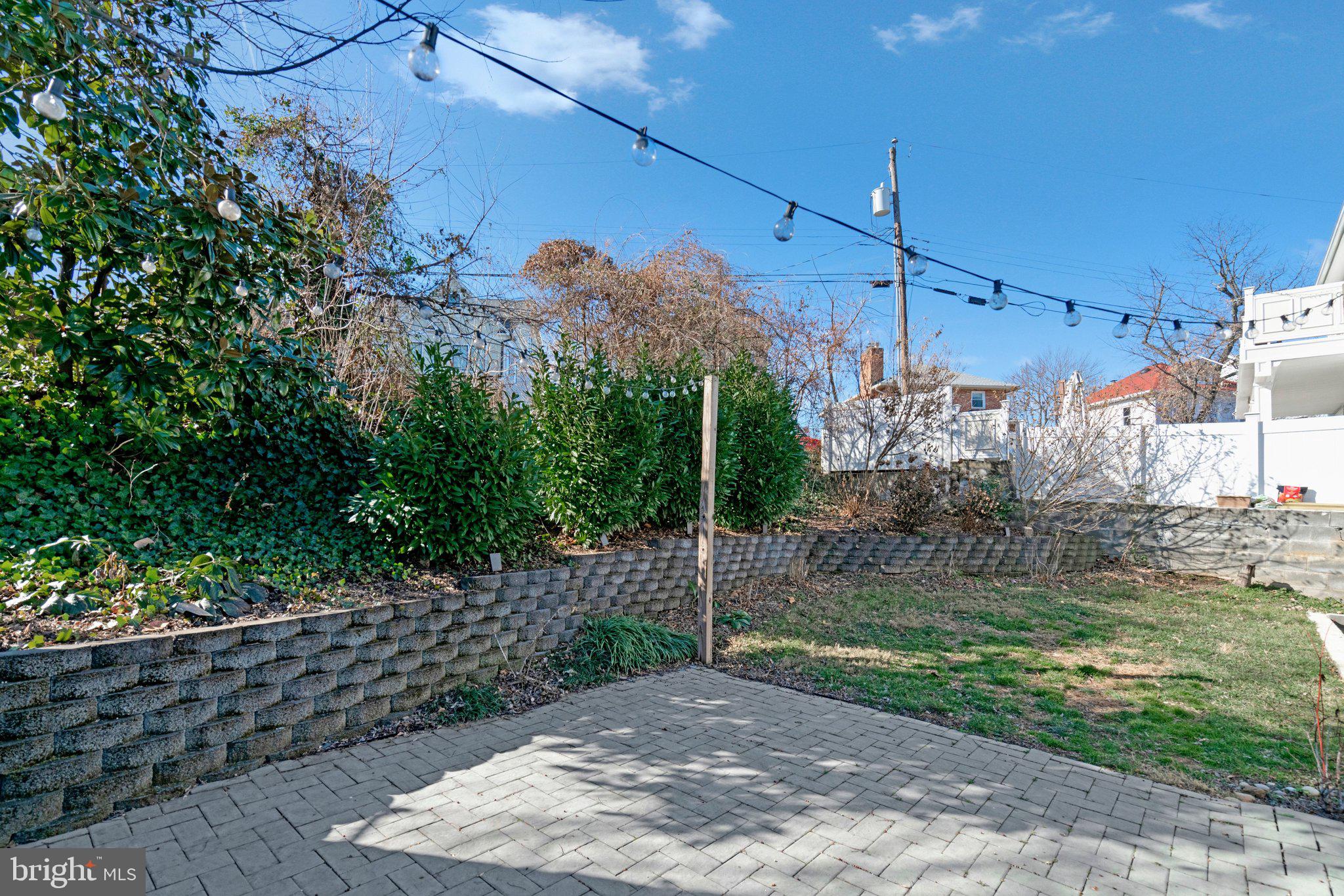 4140 21st Road North Arlington, VA 22207 - Photo 30 of 30 a view of a pathway with a tree in the background