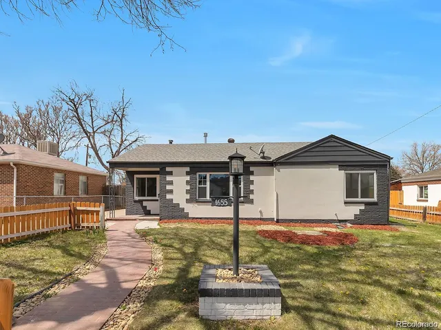 $2,850 | 1655 Oakland Street, Aurora, CO 80010
