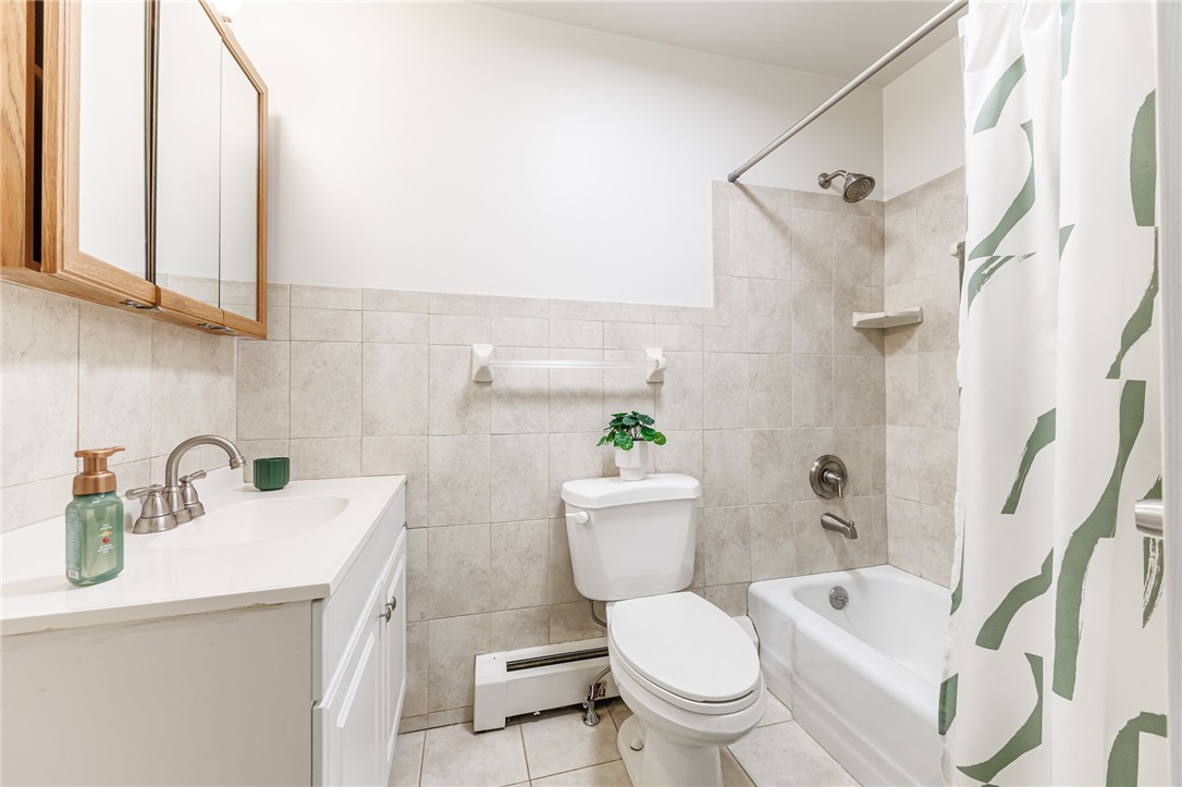 3540 Lyell Road Gates, NY 14606 - Photo 17 of 27 Main bath