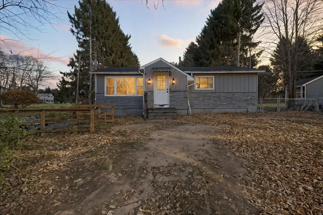 $239,000 | 9470 Peck Road, Greenville, MI 48838