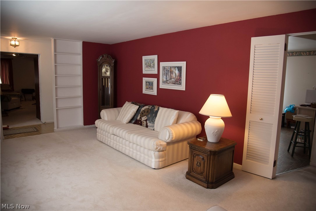 408 Harris Road Richmond Heights, OH 44143 - Photo 12 of 24