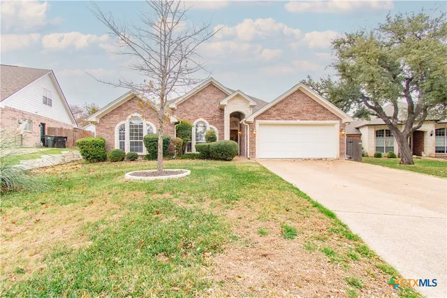 $369,000 | 4010 Creekview Trail, Temple, TX 76504