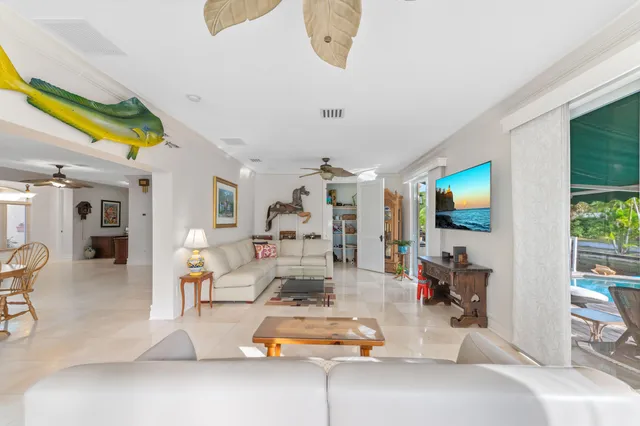 $1,700,000 | 746 West Palmetto Park Road, Boca Raton, FL 33486