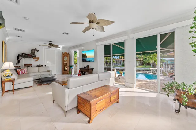 $1,700,000 | 746 West Palmetto Park Road, Boca Raton, FL 33486