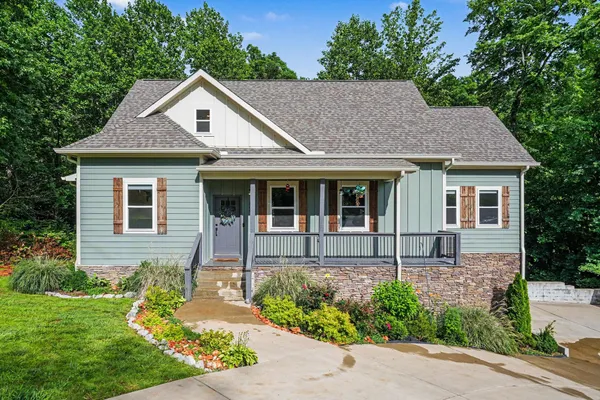 $500,000 | 809 Ruby Way, White Bluff, TN 37187